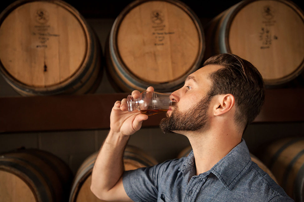 171101_9639joshglass1500